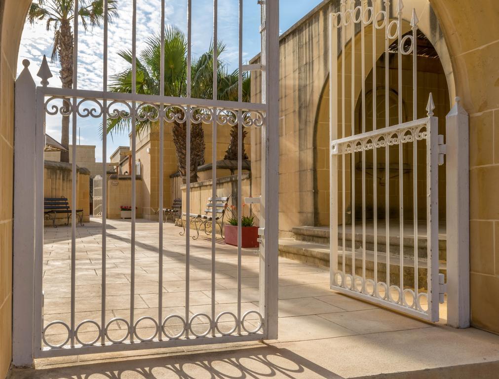 Villa Al Faro B&B Ghammar Luaran gambar